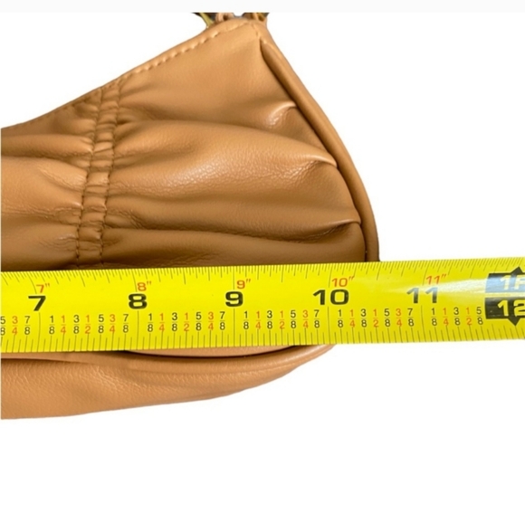 WILD FABLE Ruched Shoulder Bag Carmel Tan Brown color like new no tags - Picture 6 of 14